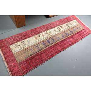 Alfombra de lana Vintage rojo y Beige, 2,5x7,1 pies, Kilim turco, área grande, patrón abstracto, pasillo, rectángulo, respaldo de látex, 10mm para habitaciones - Product Image 2