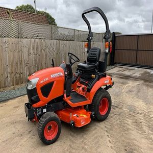 Kubota-Cortacésped de césped rotativo 26hp, para uso agrícola, para Paseo en bicicleta, para uso agrícola - Product Image 3