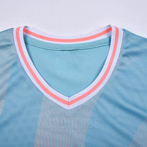 ชุดฟุตบอลแฟชั่นมีเอกลักษณ์ผู้ผลิตมืออาชีพโลโก้ตามสั่ง - Product Image 3