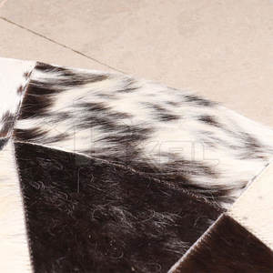 Vente directe d'usine de tapis ronds en cuir de vachette robustes taille personnalisée tapis ronds en cuir de vachette de faible quantité minimale de commande - Product Image 3
