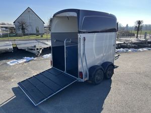 USED ALUMINUM/ALLOY LIVESTOCK <b>TRAILER</b> with 25001-30000 KG PAYLOAD for SALE - Product Image 2