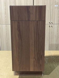 Armarios de cocina de madera maciza de abedul de estilo americano, Vietnam de fábrica de diseño personalizado, precio al por mayor - Product Image 3