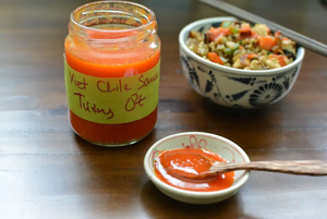 Meilleure vente Savoureuse qualité supérieure Vente directe d'usine SAUCE CHAUDE SRIRACHA CHILI 200ml - Product Image 5