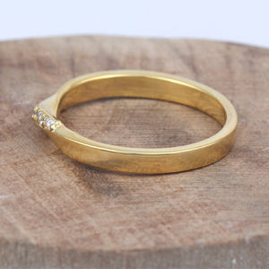 Vente en gros de bagues de luxe en argent 925 de style classique avec placage en or jaune pour les mariages et les fêtes - Product Image 3