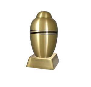 Vente chaude en laiton adulte crémation urne artisanale dôme Top Design mémorial cendres urne fabricant et exportateurs - Product Image 5