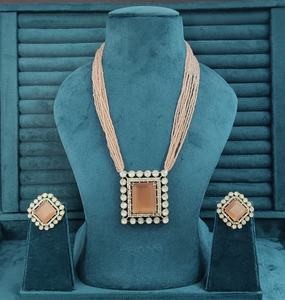 Ensemble de colliers longs en laiton Polki et Monalisa Hydro pour femmes, collier de luxe pour les fêtes, complète les tenues ethniques et occidentales - Product Image 2