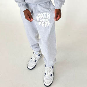 Survêtement pour hommes à impression bouffante fabriqué en usine pour l'extérieur Impression personnalisée Survêtement pour hommes de haute qualité pour l'hiver - Product Image 5