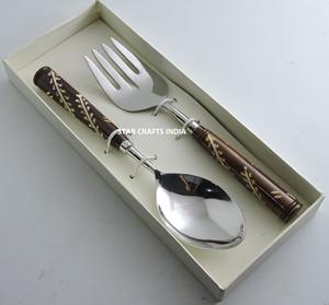 ชุดสลัดมีด้ามจับทำมือชุดจานชามสแตนเลสพร้อมที่จับไม้ - Product Image 1