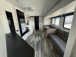 Nuevo Jayco Jay F-i-g-h-t S-l-x 295TBS 2026 - Product Image 6