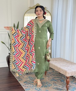 Robes de fête élégantes vêtements pour femmes acheter en vrac vente en gros en ligne décontracté indien mode haut bas Dupatta ensemble fête porter - Product Image 5