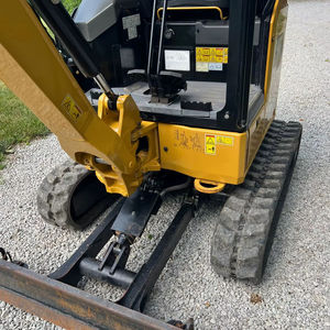 2021 Mini pelle Caterpillar 301.7CR avec excellent état de fonctionnement - Product Image 6