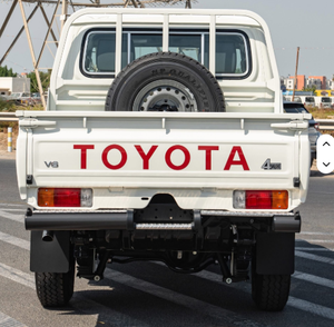 Camioneta 4x4 Doble Cabina 2023 con Bajo Kilometraje, Emisión Euro IV, Nueva, Volante a la Izquierda, Asientos de Cuero - Product Image 2