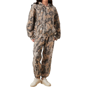 Streetgrace Chándal para mujer OEM Ajuste personalizado con tela suave Cremallera completa Sudadera con capucha Pantalones Conjunto Logotipo Impresión Etiqueta privada - Product Image 1