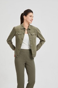 Chaquetas vaqueras con estilo para mujer Fabricantes Moda Casual Prendas de abrigo Proveedores Ropa de uso diario de moda Vendedores Ropa al por mayor - Product Image 2