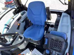 2020 New Holland Workmaster 105 bastante usado Massey-Ferguson con caja de cambios de motor Kubota y bomba para uso doméstico en granjas - Product Image 2