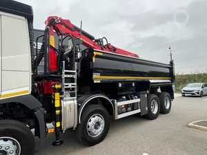 NUEVO VOLVO FMX430 2026 8X4 DOBLE TRACCIÓN + Grúa Clásica + Cucharón Kinshoffer de 500L + Visera Solar 430hp TRANSMISIÓN AUTOMÁTICA - Product Image 2