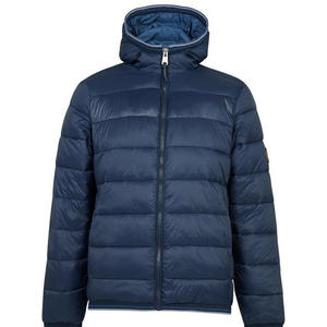 Chaquetas de Plumón Personalizadas al por Mayor de Alta Calidad, Chaqueta Acolchada con Capucha, Estilo Casual Urbano, Chaqueta Bomber de Burbujas para Hombre - Product Image 1