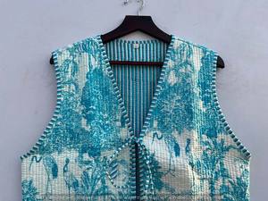 Chaqueta corta acolchada Kantha unisex, chaquetas de algodón sin mangas, abrigo de invierno hecho a mano puro, tela estampada de estilo bohemio, algodón puro - Product Image 4