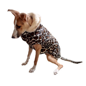 Chaqueta Ecológica de Piel Sintética para Mascotas Giraffe - Abrigo Cálido y Acogedor para Perros y Gatos - Product Image 1
