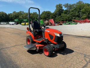 Tracteur compact Kubota BX2380 23HP 4WD 2021 avec chargeur frontal, tracteur agricole diesel à vendre - Product Image 2