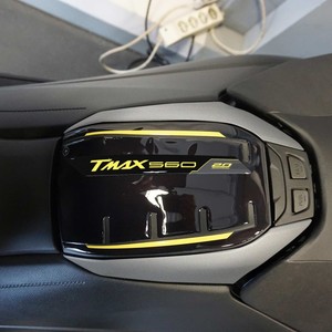 Adesivi Personalizzati per Moto Yamaha Tmax 560 20° Anniversario, Decorazioni per Serbatoio - Product Image 1