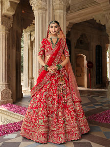 Premium Real Silk Bridal <b>Lehenga</b> Choli with Heavy Work Floor-Length Modern Style and Two Dupatta for Wedding Day - Product Image 5