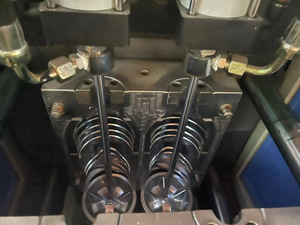 เครื่อง880กึ่งอัตโนมัติขนาดเล็กเครื่องทำขวดพลาสติกขนาด500มล. ปรับแต่งได้เกรดอุตสาหกรรม - Product Image 4