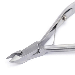 Pince à cuticules professionnelle multifonctionnelle en acier inoxydable personnalisée pour la chirurgie – Durable, haute qualité, best-seller - Product Image 6