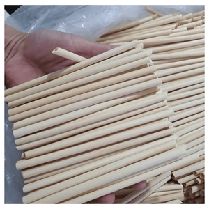 Pailles en bambou Pailles en bambou polies pour les smoothies glacés et les boissons de fête Fournitures de vaisselle fabriquées au Vietnam - Product Image 1