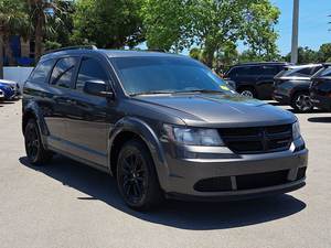 Journey SE d'occasion 2020 avec volant à gauche, sièges en cuir, caméra de recul - Product Image 2