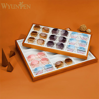 Boîtes de rangement et de présentation modernes en bois pour lunettes de soleil avec logo personnalisé et support de lunettes de soleil au design OEM sur mesure