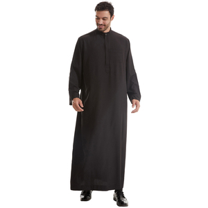 Thobe islamique pour homme pour la prière Ramadan et Eid Jubba islamique à manches longues pour un usage quotidien et formel Vente en gros de thobes personnalisés - Product Image 4