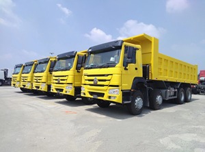 Precio de fábrica Nuevo FAW Howo Camión pesado Conducción a la izquierda Transmisión automática Euro 5 Estándar de emisión con cámara trasera - Product Image 2