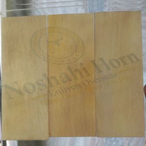 Plaques en corne de buffle noir naturel Écailles en corne polies pour poignées de couteaux et artisanat | Fabriqué en Inde - Product Image 3