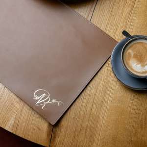 Mantel Individual de Cuero Genuino Repujado de Lujo para Mesa de Comedor de Restaurante, Resistente, a Prueba de Olores, Cómodo y Resistente al Calor - Product Image 2