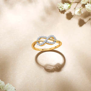 แหวนเพชรทองคำขาวอินฟินิตี้สำหรับผู้หญิง - Product Image 1