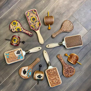 ผู้ขายที่ดีที่สุด 2024 จริงHandmadeแกะสลักเครื่องมือหนัง 3 ชิ้นแปรงผมกระจกมือและผมVanityชุดสตรีที่สวยงาม - Product Image 4