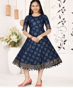 Collection de mariage indien pour vos enfants Lahenga Choli Prix le plus bas vêtement ethnique indien Alphanumero - Product Image 1