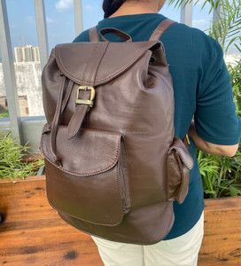 Vente chaude À La Main Noir En Cuir Véritable Grand Sac À Dos Vintage Pour Unisexe En Cuir De Vachette Sac À Dos pour Voyage D'affaires En Plein Air - Product Image 3