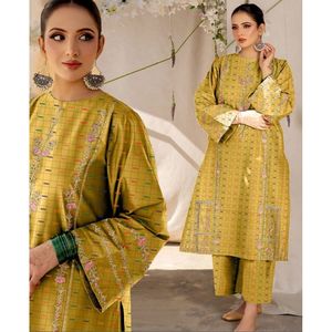 Vital Tajik Tabkar Edición Premium Casual Étnica Ropa de Bollywood para Niñas Salwar Kameez Choli Lehenga Choli - Material Pesado - Product Image 4
