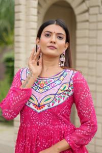 NOVEDAD DE VERANO 2025, hilo de bordar Georgette largo con cuello redondo para niñas, trabajo con espejo real, ropa tejida hasta el suelo - Product Image 2