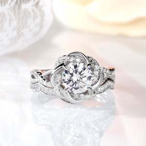 Jeulia Twist Floral Round Cut Diamond <b>Sterling</b> <b>Silver</b> Wedding Ring <b>Set</b> - Product Image 4