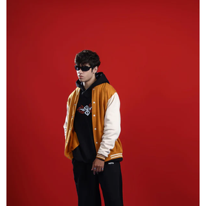 Veste de grande taille OEM personnalisée de qualité supérieure pour hommes femmes conception universitaire surdimensionnée en laine corps en peau de vache véritable varsity - Product Image 4