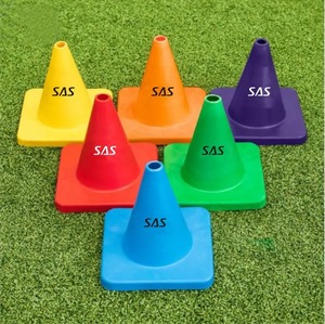Precio razonable Cono flexible de 4 "/Conos de entrenamiento deportivo (paquete de 6 piezas) multicolor en precio de venta completo con buena calidad - Product Image 4