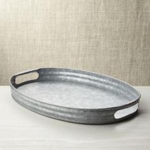Élégant plateau de service rustique en métal galvanisé pour exposer des compositions florales ou servir des friandises de vacances avec style - Product Image 6