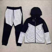 Erkek özelleştirilmiş Polyester Logo tam Zip Tech polar Hoodie kazak seti moda baskı 3 paneller eşofman erkek Sweatertech