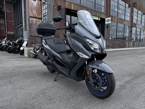 Precio al por mayor para envío: Nueva motocicleta/scooter Burgman 400 en venta - Product Image 1