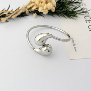 Waterproof Anti Tarnished Stainless Steel Fashion <b>Bracelet</b> & <b>Bangle</b> 14K 18K Gold Plated Tear Drop <b>Bracelet</b> For Women - Product Image 3