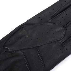 Gants de conduite pour hommes apparence élégante en cuir de qualité supérieure Gants de conduite en cuir pour femmes avec de beaux gants de conduite en cuir fabriqués à la main - Product Image 5