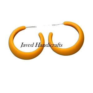 Vintage Designer <b>Clear</b> <b>Resin</b> Acrylic Huggie Hoop Earrings Fashion Jewelry With Heart-shaped Pearl for Wedding or Gift - Product Image 1